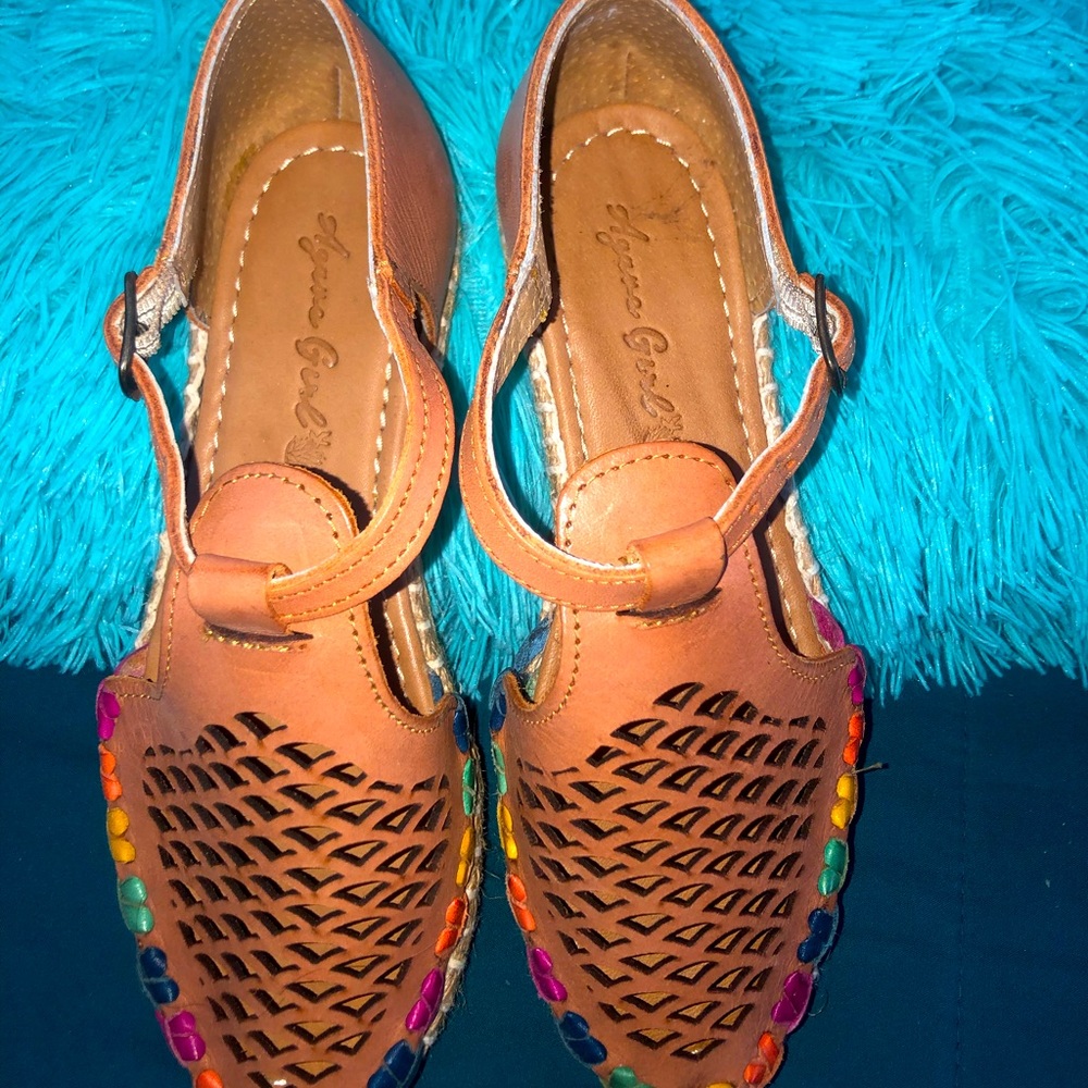Tan Sirenita Huaraches